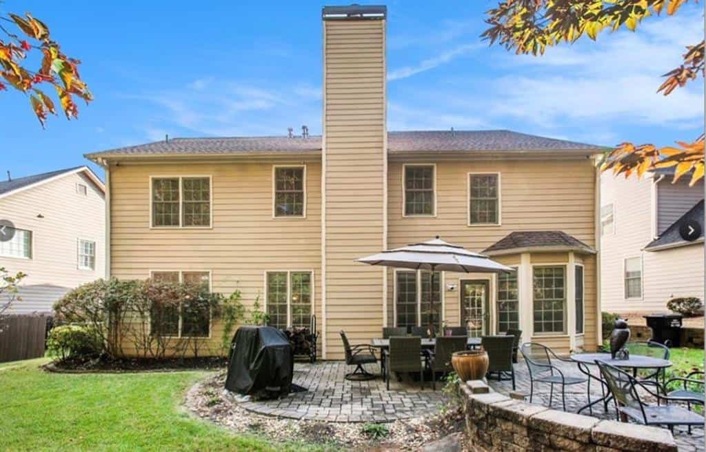 Listing photo 4