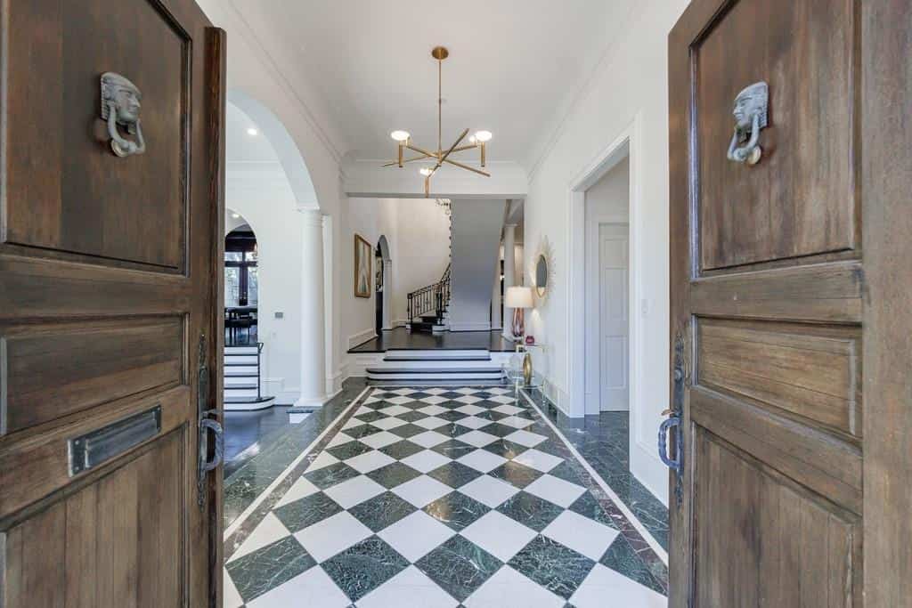 Listing photo 6