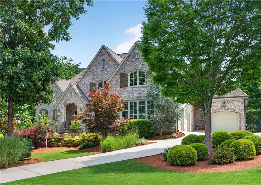 4915 Kettle River Point, Suwanee, GA 30024