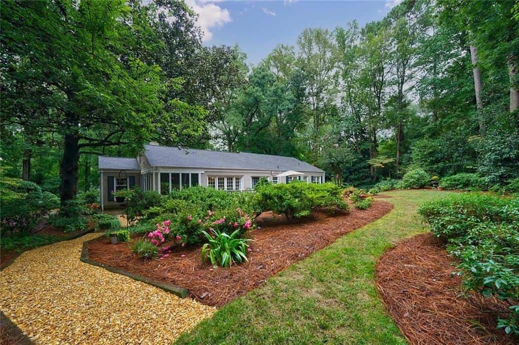 3952 Club Drive NE, Atlanta, GA 30319