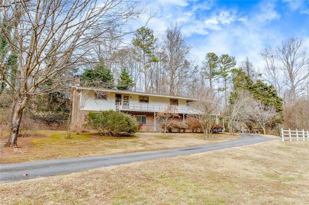 1036 Wooten Lake Road NW, Kennesaw, GA 30144