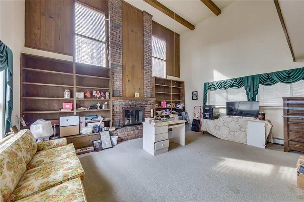 Listing photo 6