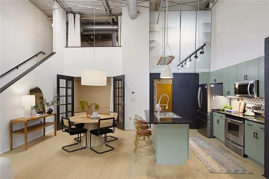195 Arizona Ave 121 #121, Atlanta, GA 30307