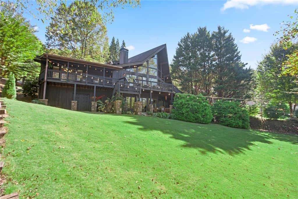 Listing photo 6