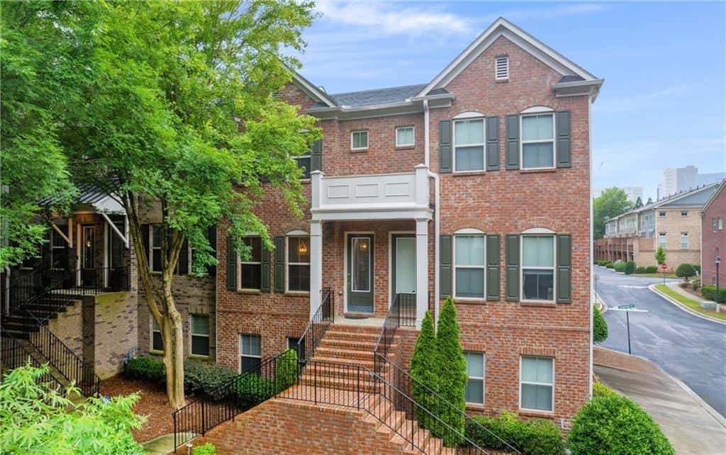 1653 SE Sabastian Point, Atlanta, GA 30329