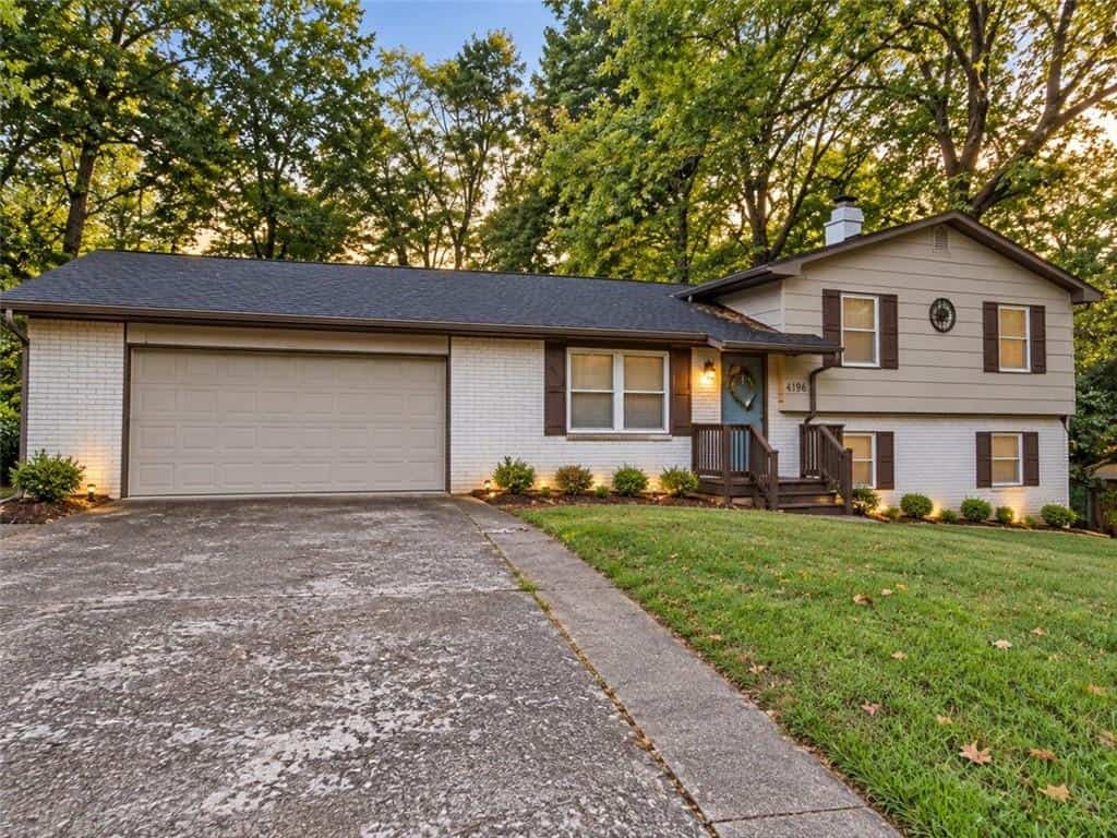 4198 Newcomb Road, Decatur, GA 30034