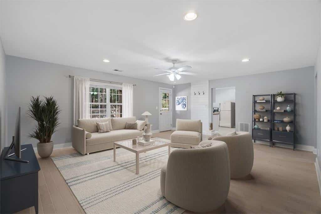 Listing photo 6