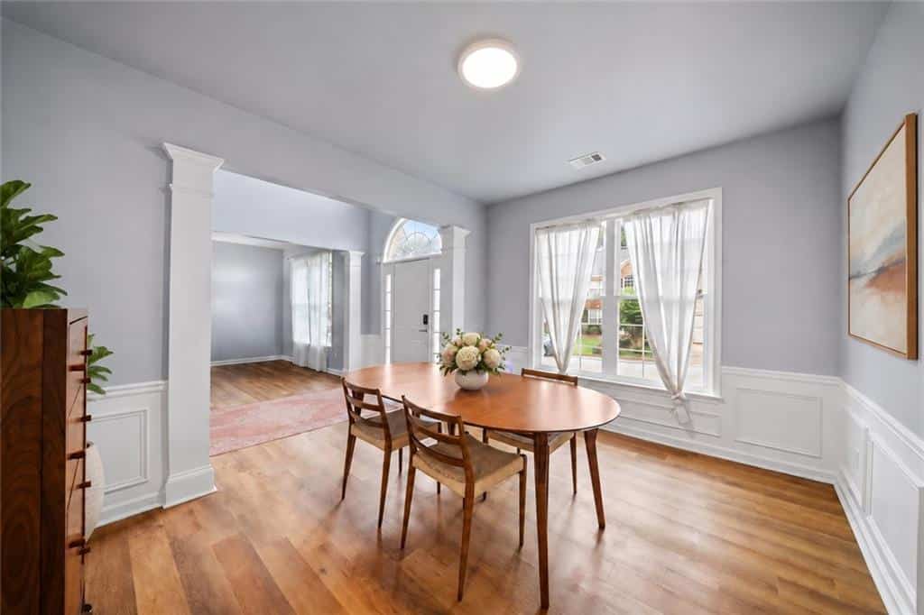 Listing photo 6