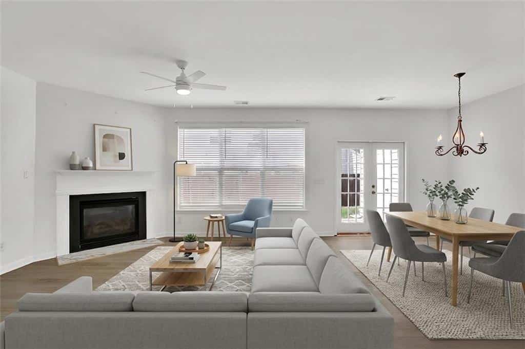 Listing photo 3