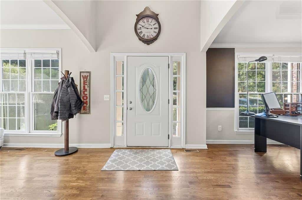 Listing photo 6