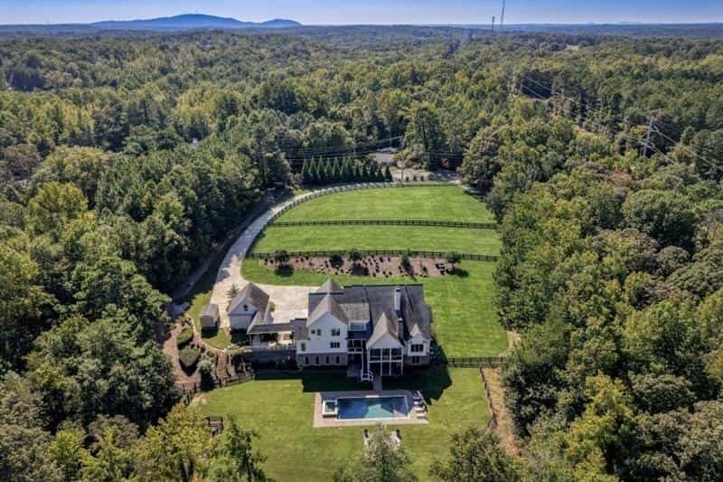 13235 SE Arnold Mill Road, Roswell, GA 30075