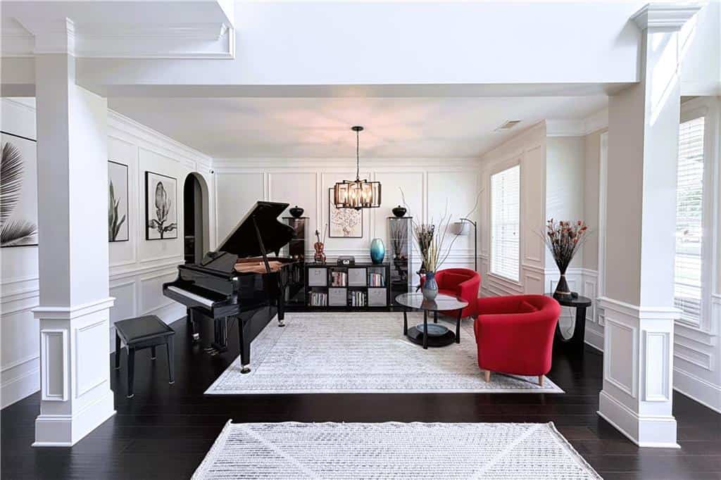 Listing photo 6