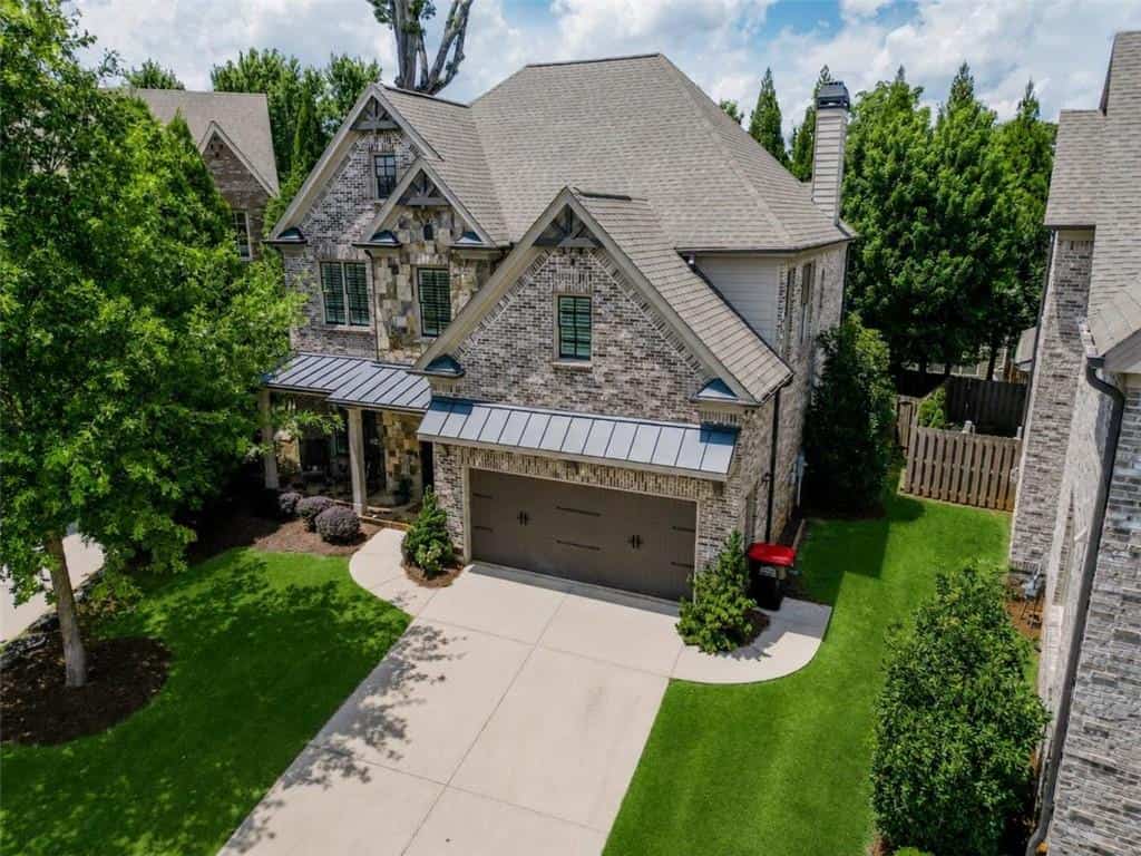Listing photo 4