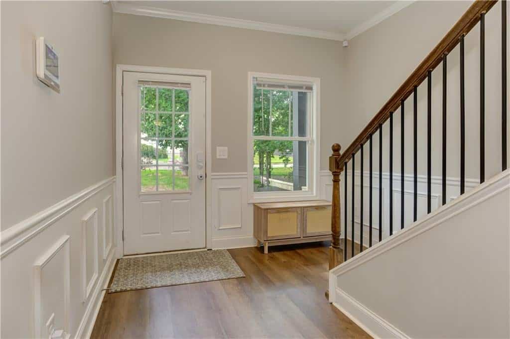 Listing photo 6