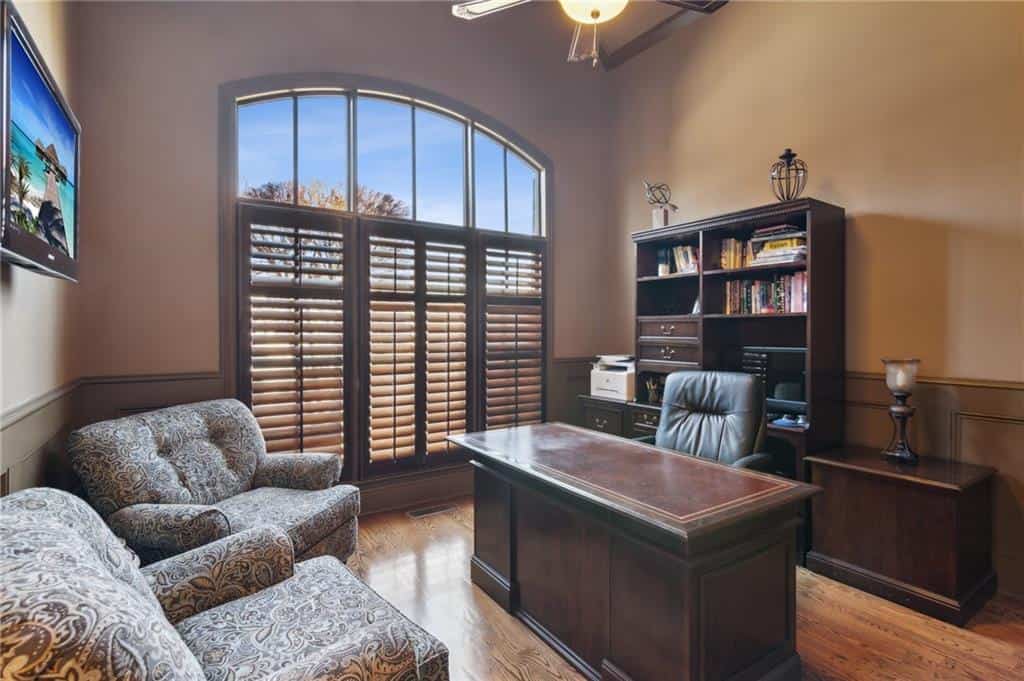 Listing photo 6