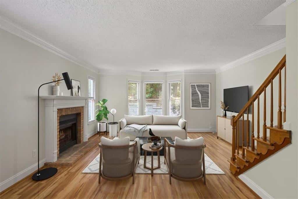 Listing photo 6