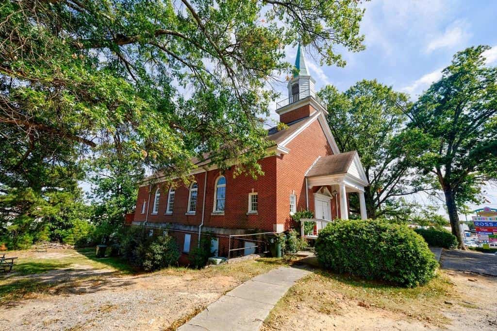 Listing photo 4