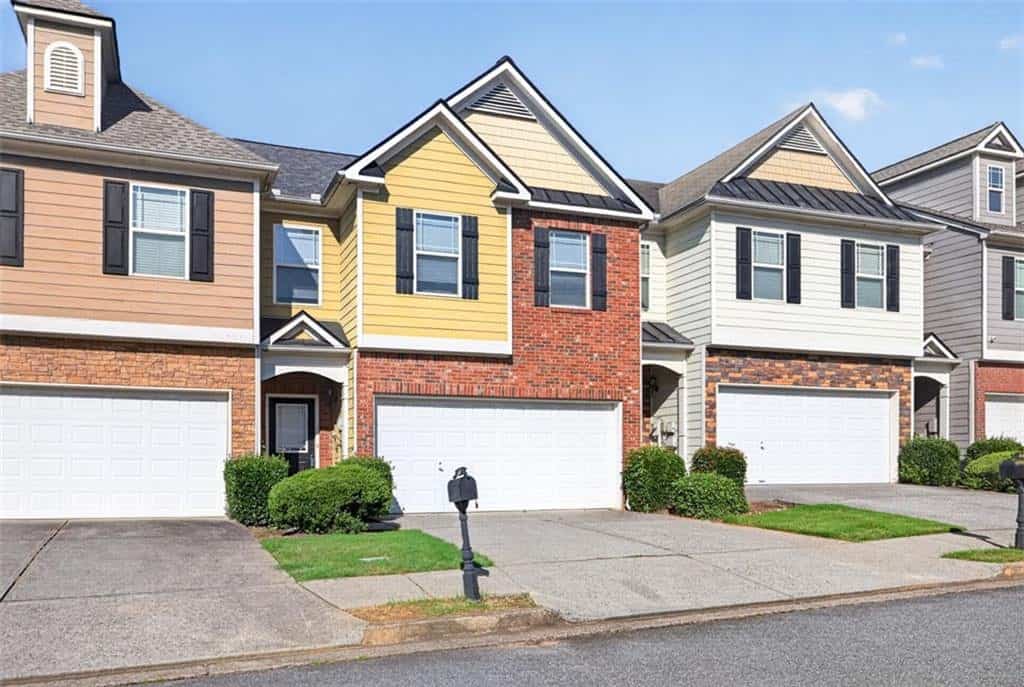 52 Providence Oak Court, Lawrenceville, GA 30046