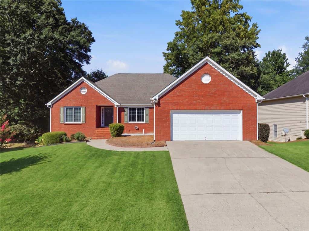 1424 Oak Bend Way, Lawrenceville, GA 30045