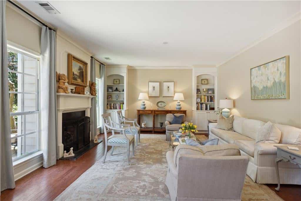 Listing photo 6