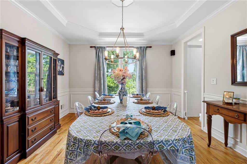 Listing photo 6