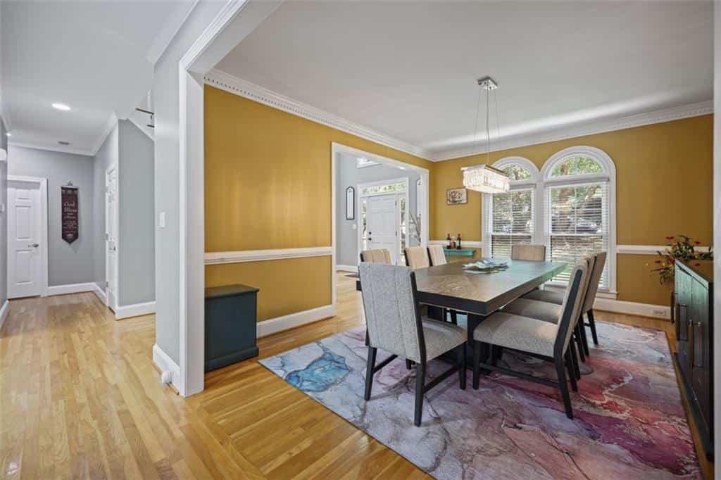 Listing photo 6