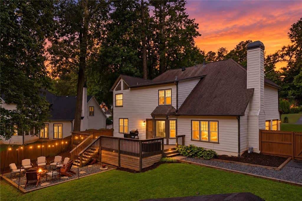2228 Duck Hollow Drive NW, Kennesaw, GA 30152