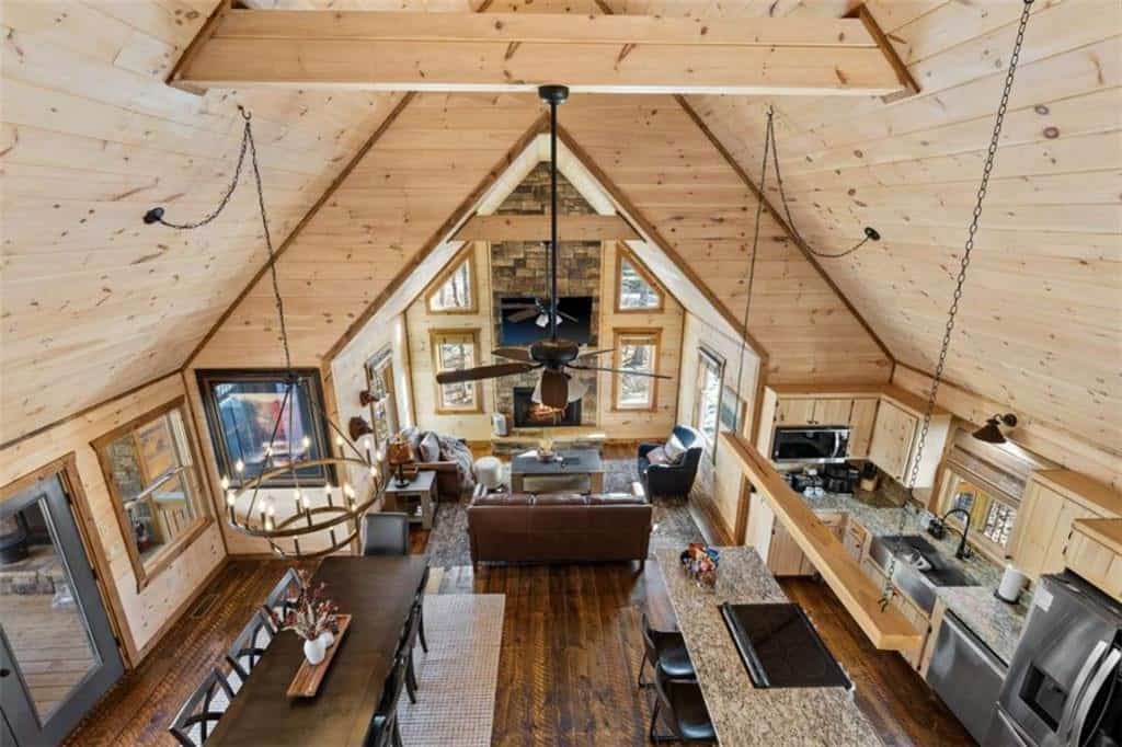 Listing photo 6