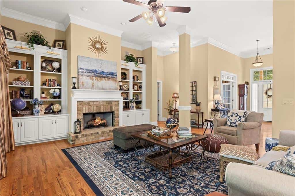 Listing photo 6