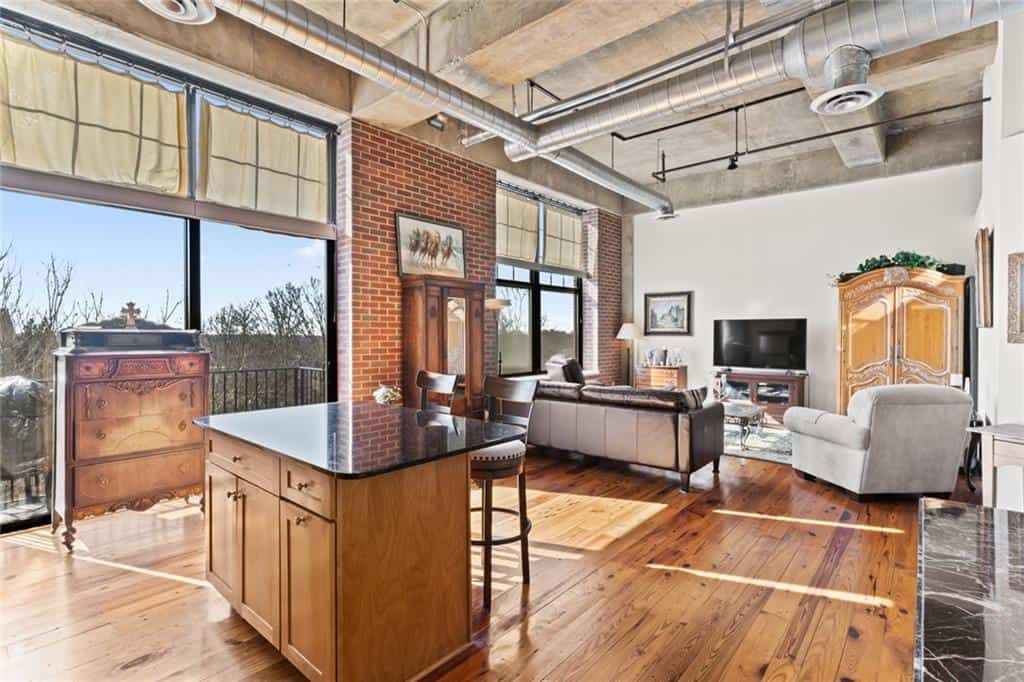 6105 Blue Stone Road 307 #307, Atlanta, GA 30328