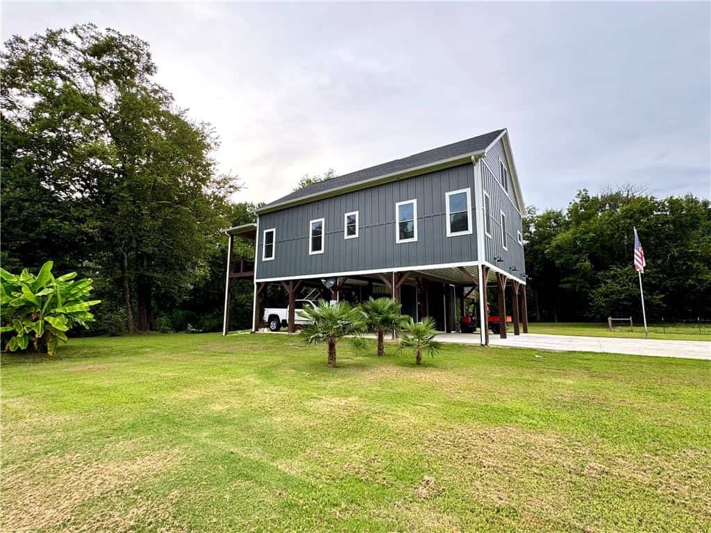 Listing photo 6