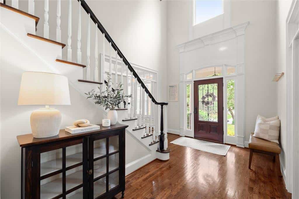 Listing photo 6