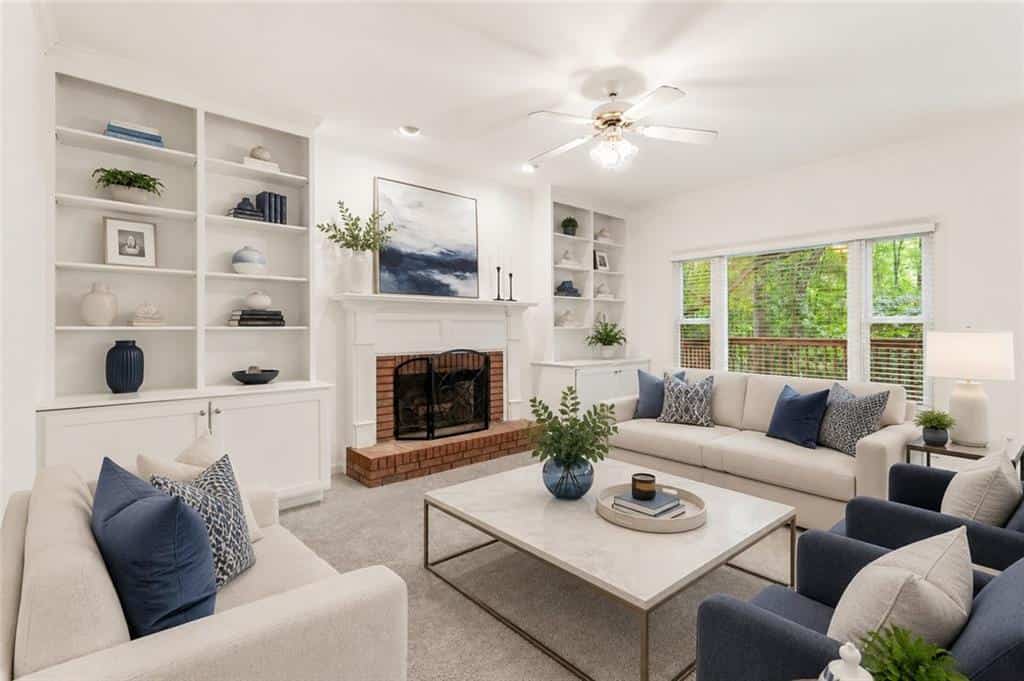 Listing photo 3