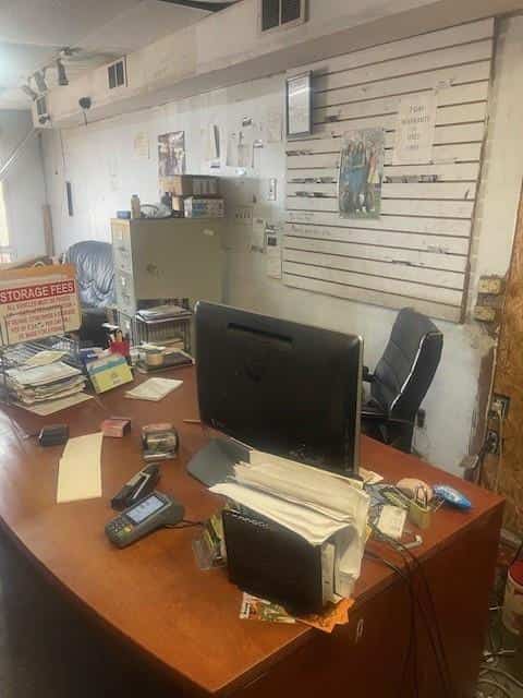 Listing photo 4