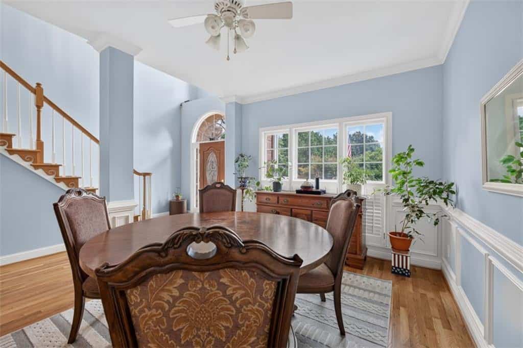 Listing photo 6