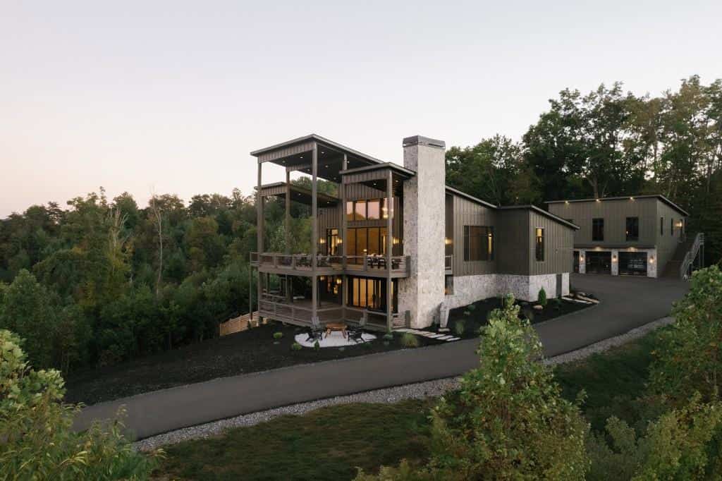 156 Coles Crossing Road, Mineral Bluff, GA 30559