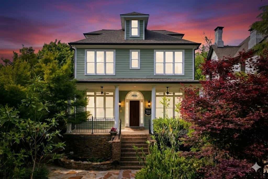 574 EAST Avenue NE, Atlanta, GA 30312