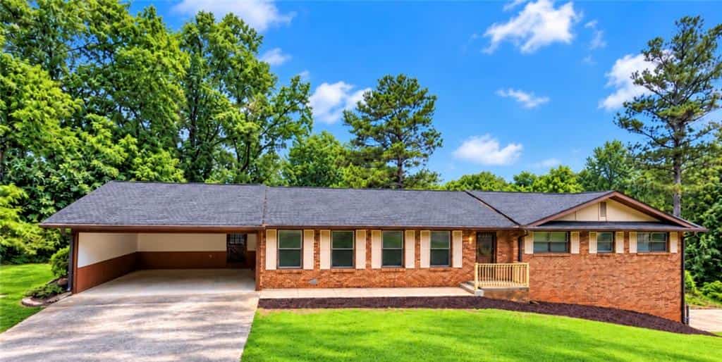 177 Northwind Court SW, Lilburn, GA 30047