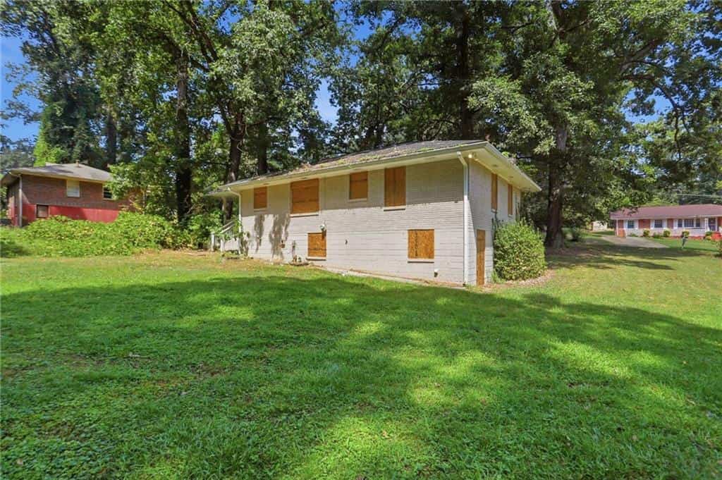 Listing photo 6