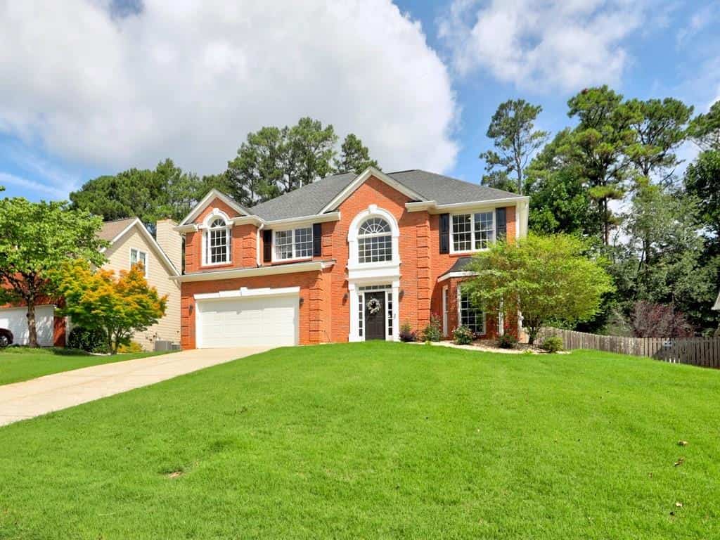 Listing photo 3