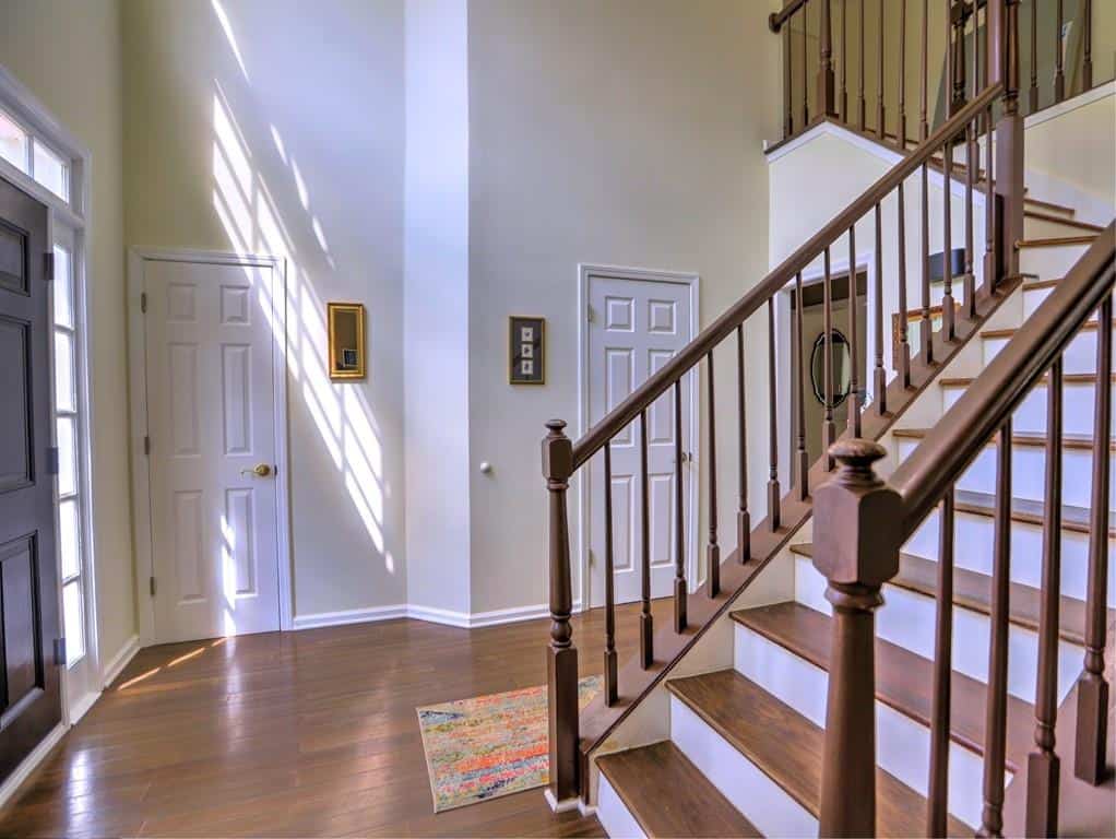 Listing photo 6