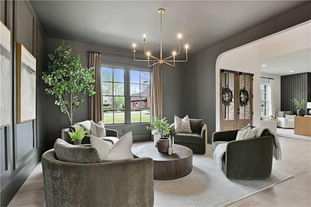 Listing photo 6