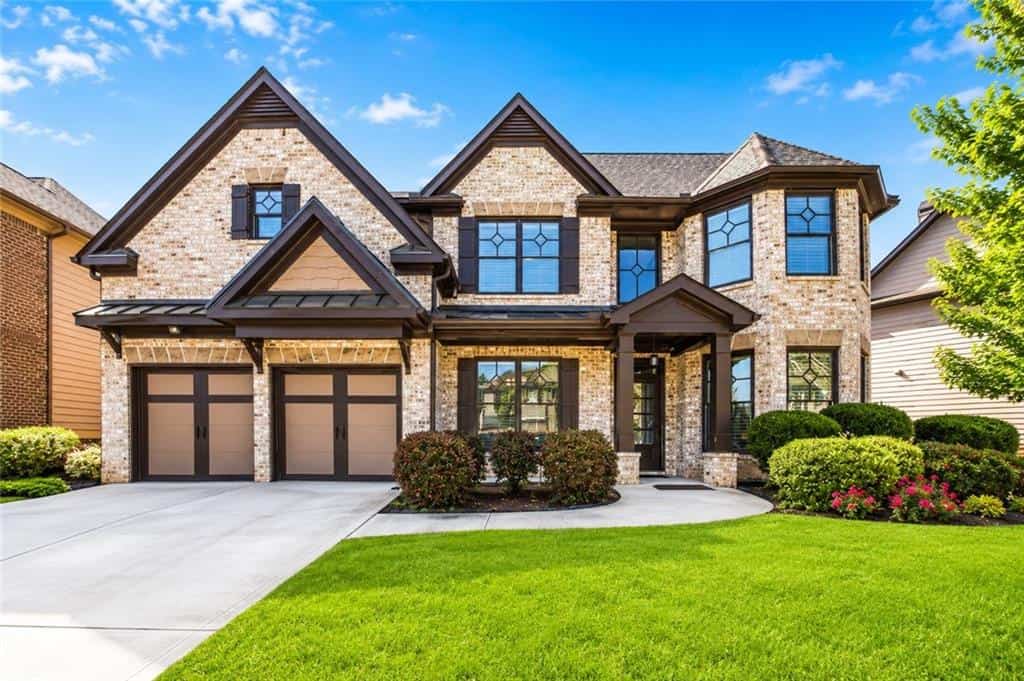 4669 Sierra Creek Drive, Hoschton, GA 30548