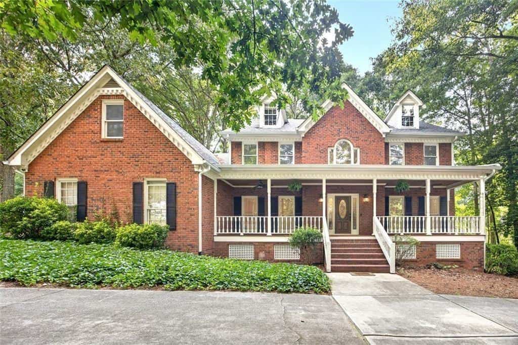 Listing photo 3