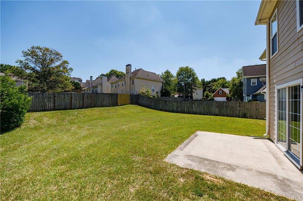 Listing photo 6