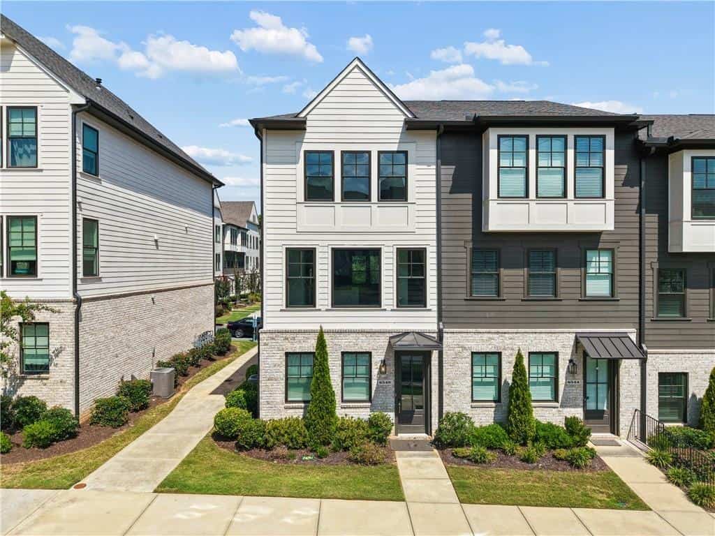 6548 Beacon Drive, Sandy Springs, GA 30328