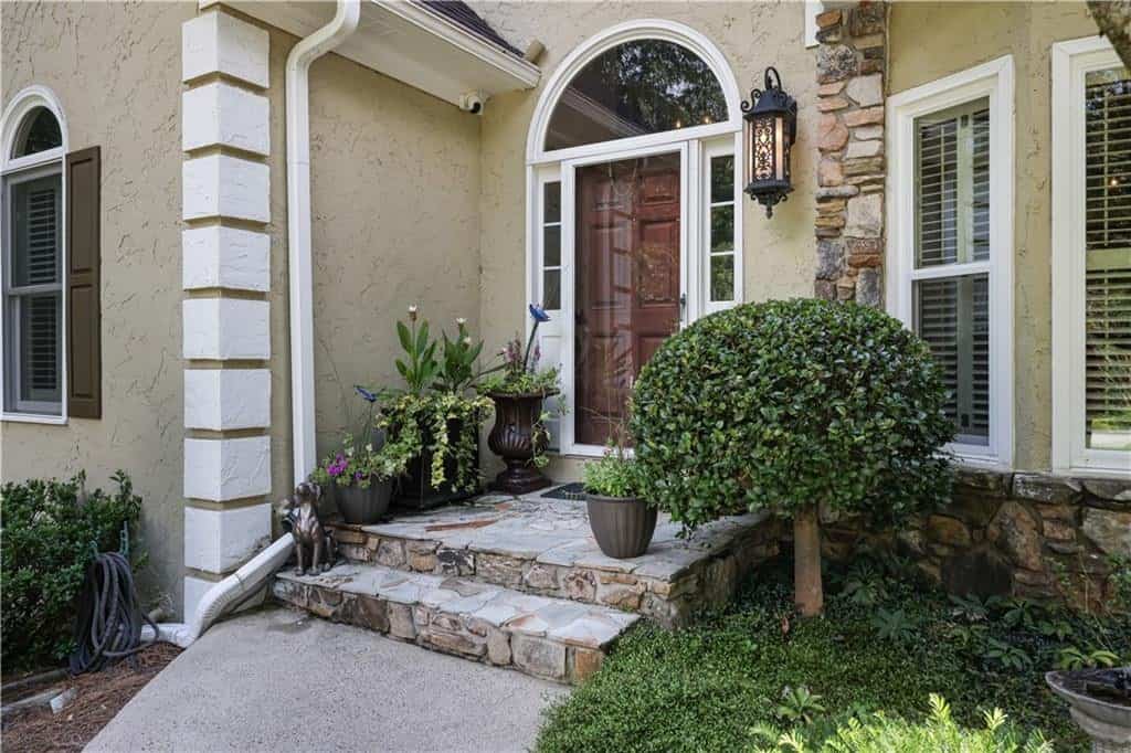Listing photo 6