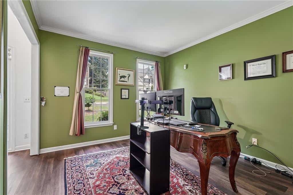 Listing photo 4
