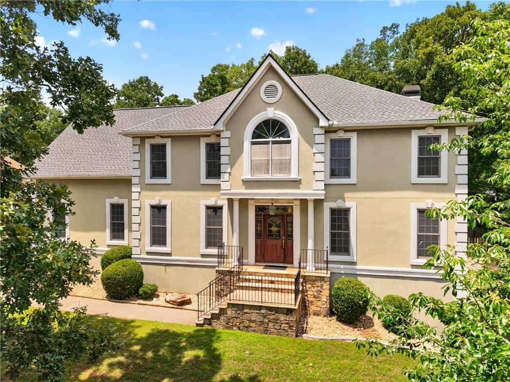 5490 Hampstead Way, Johns Creek, GA 30097