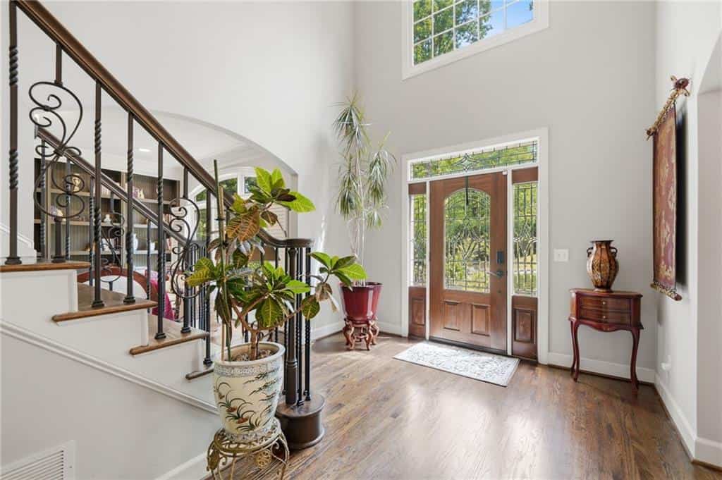 Listing photo 4